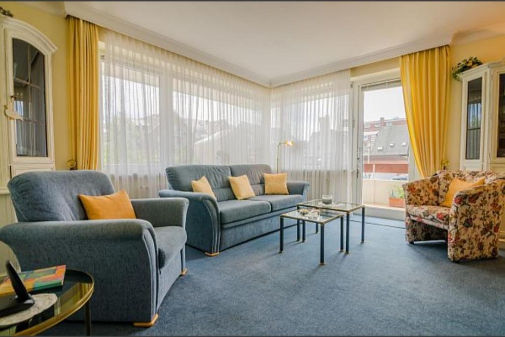 Arp 1-22 Apartment