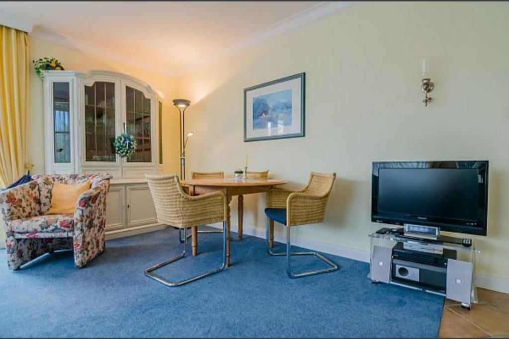 Apartment Arp 1-22 *